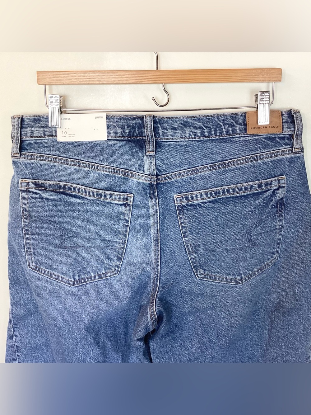 NWT American Eagle Mid-Rise Stretch Barrel Jeans - Blue - 10 - Picture 5 of 9